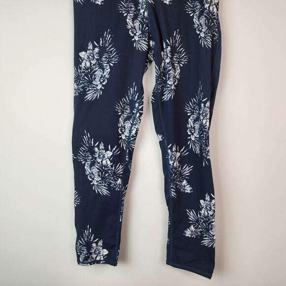 Vuori Seascape Water Leggings Blue Floral Stretch Activewear Pants Medium - Picture 4 of 8